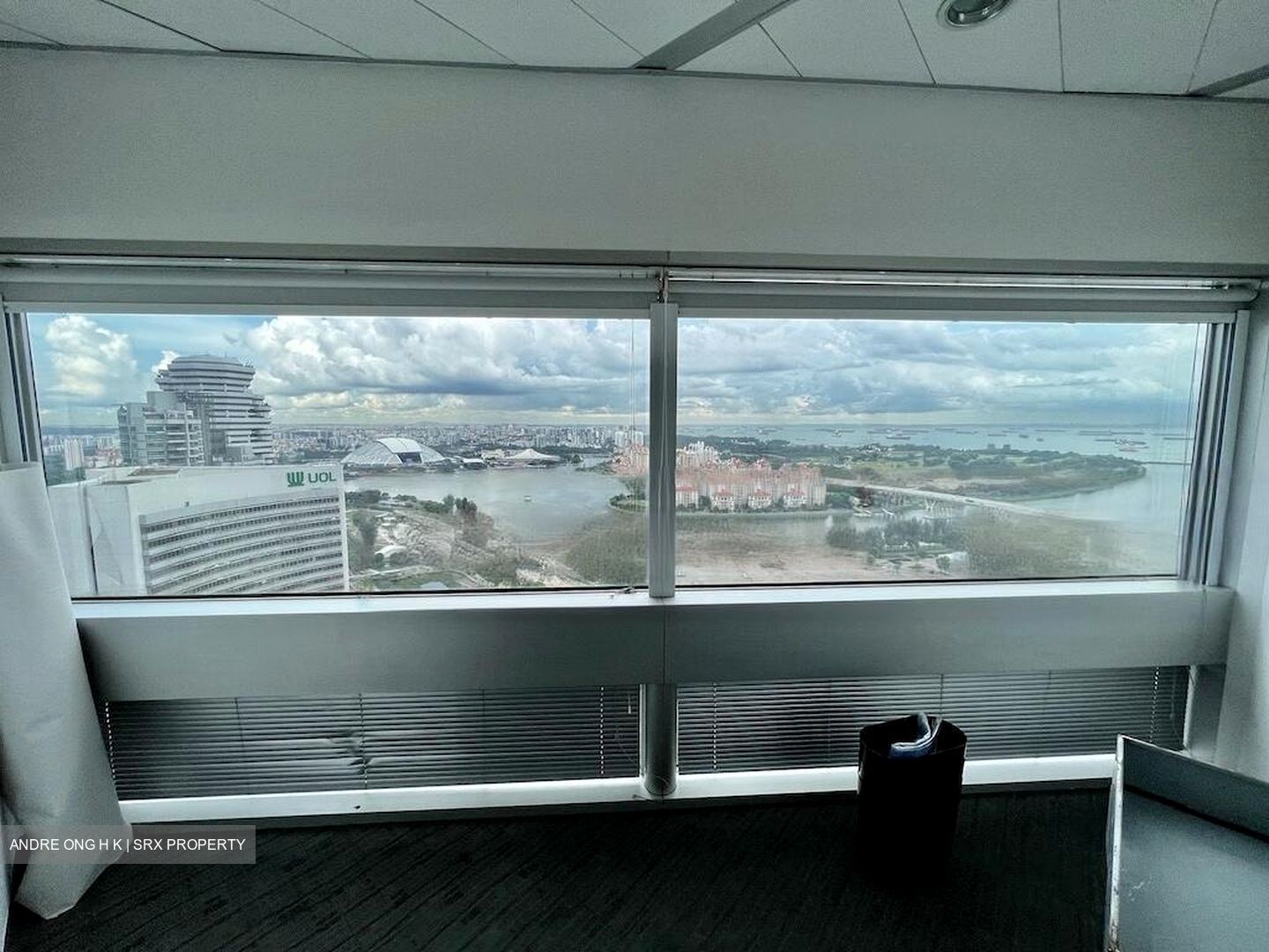 Gateway East (D7), Office #451246301